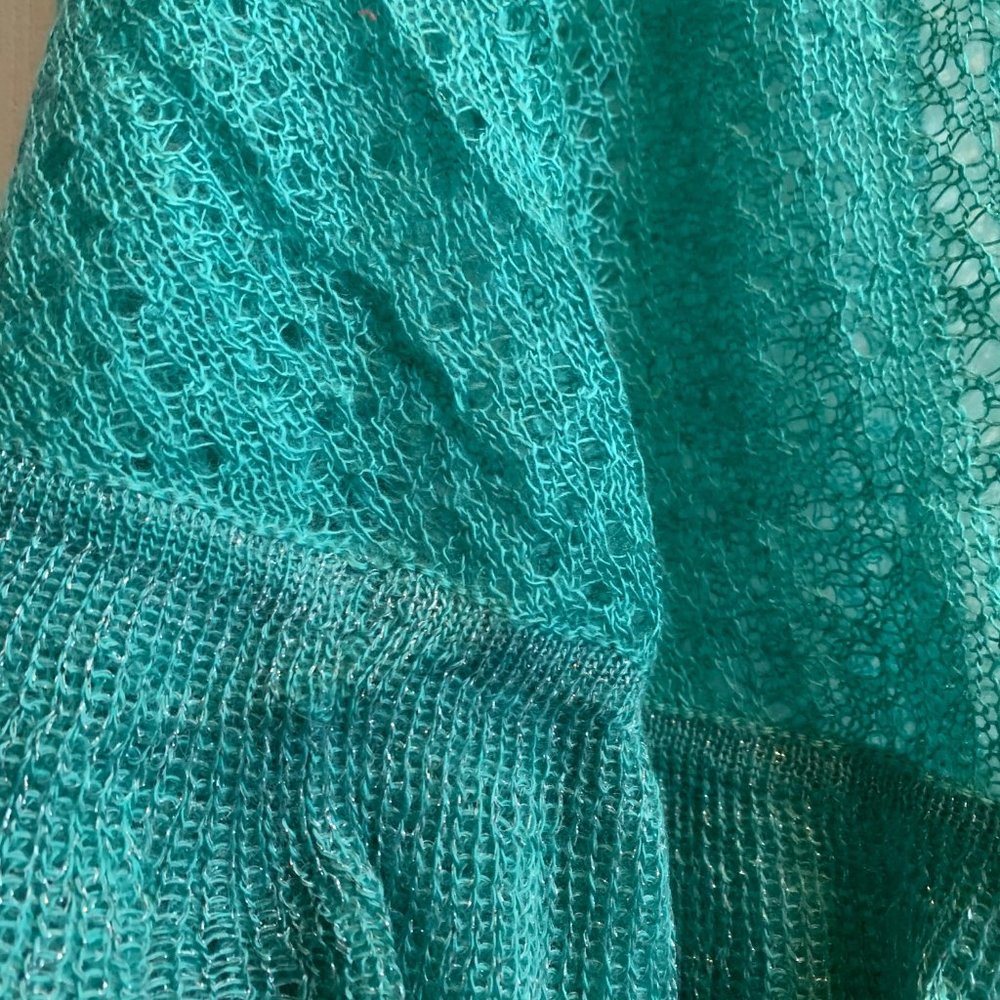 Shawl - Picture 7 of 7